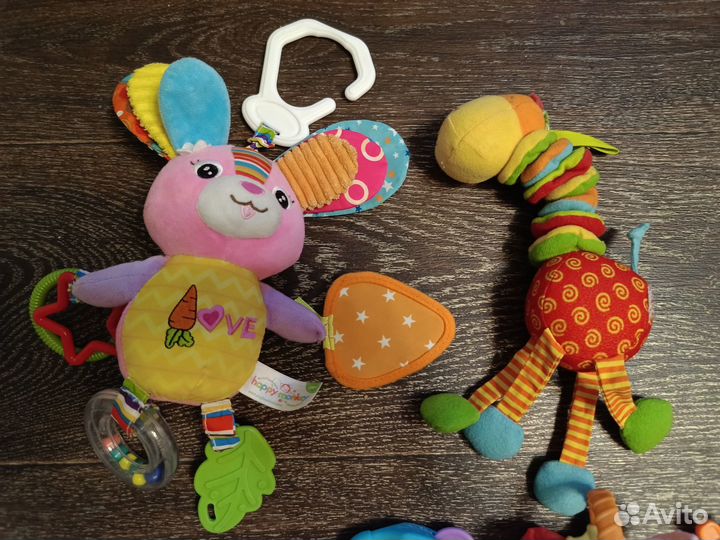 Развивающие игрушки для малышей