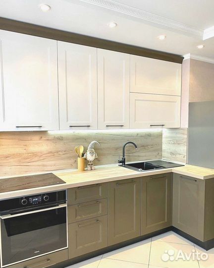 Кухни по индивидуальному заказу