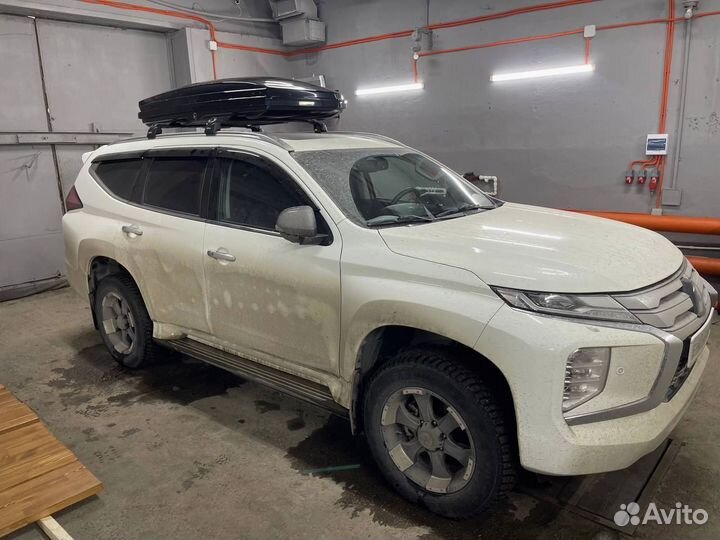 Автобокс на крышу