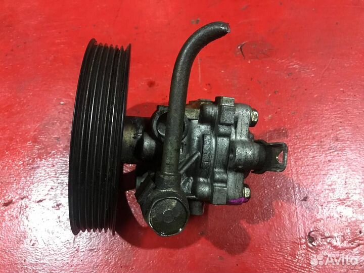 Насос гура Mitsubishi Outlander 1 4G69 2.4