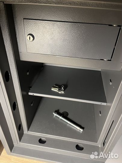 Сейф взломостойкий, Несгораемый сейф