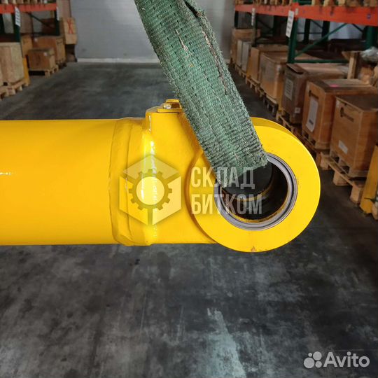 Гидроцилиндр стрелы Komatsu PC200-7AP