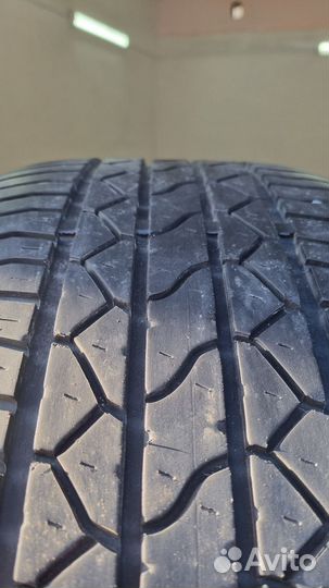Bridgestone Dueler H/P 265/50 R20