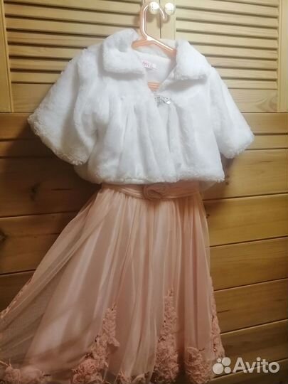 Нарядное платье для девочки