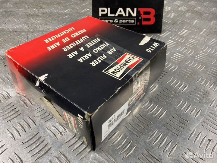 Фильтр воздушный двигателя Champion W116/606