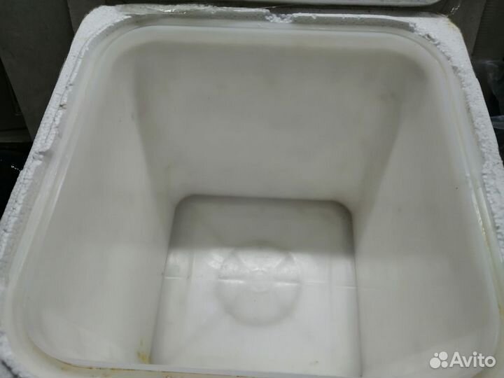 Автомобильный Холодильник(термобокс)