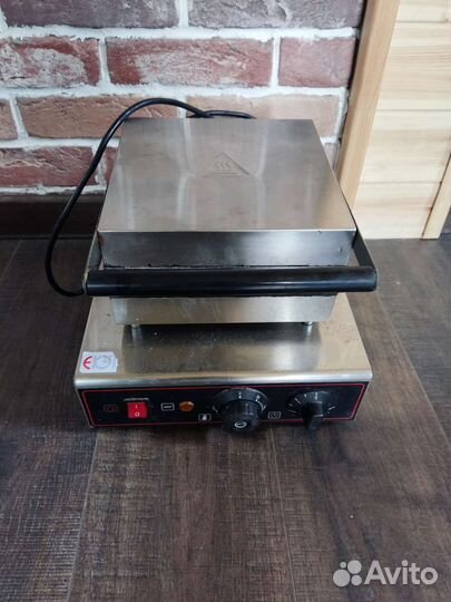 Электровафельница assum тт-WE2316А (GES2M)