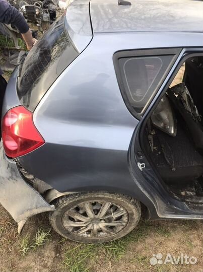 Kia ceed 1 заднее крыло