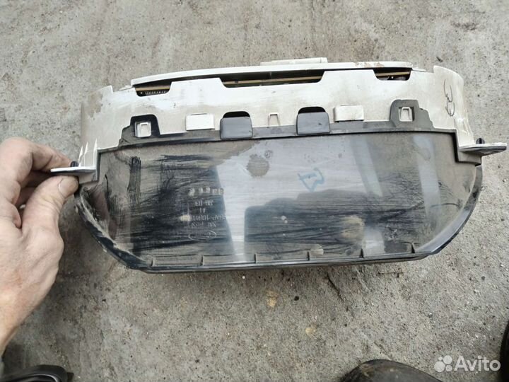 Щиток приборов форд фокус 1 2л автомат 2003г