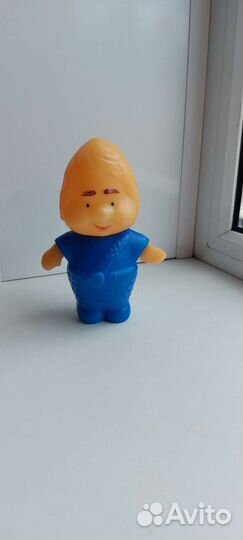 Пластмассовые игрушки времён СССР