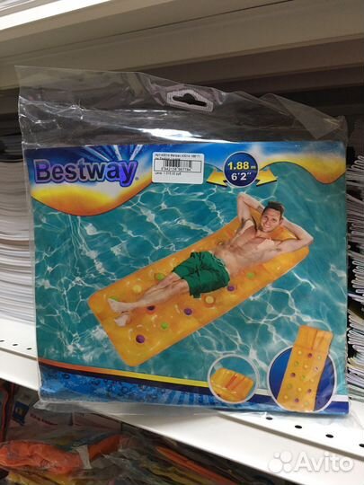 Надувной матрас 188х71см, до 90кг