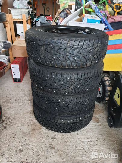 Nexen Winguard WinSpike WS62 225/60 R17