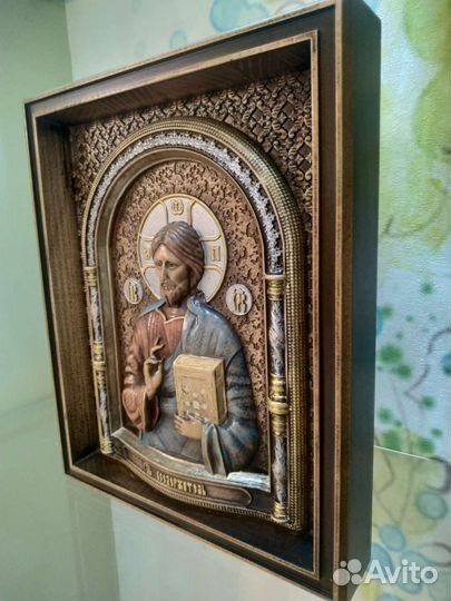 Резная икона Господь Вседержитель