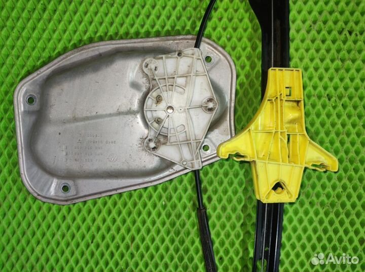 Стеклоподъемник задний в сбор Volkswagen Golf Plus