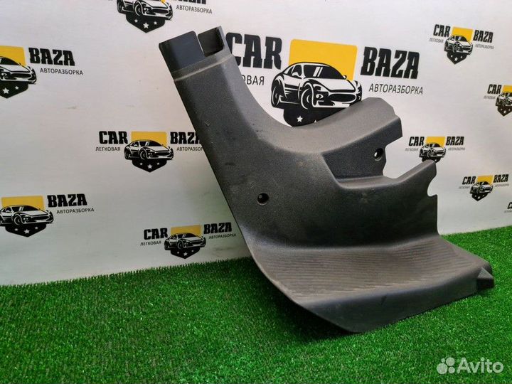 Накладка порога внутренняя L Opel Vectra