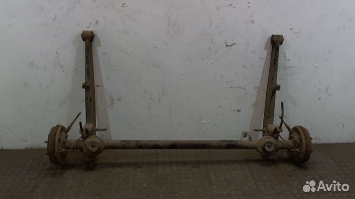 Балка подвески задняя Suzuki Alto, 2000