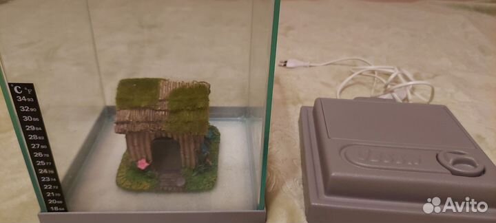 Аквариум с домиком