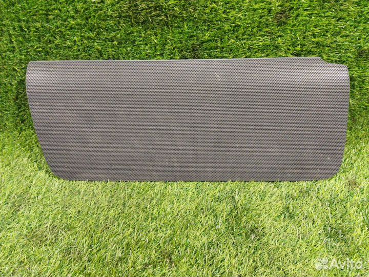 Решетка динамика прав. зад. audi A4