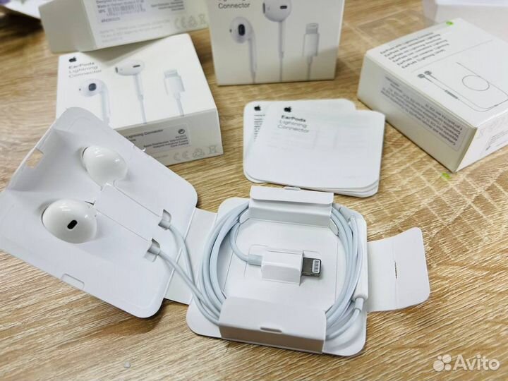 Apple earpods lightning проводные