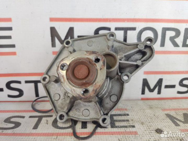 Помпа Audi A6 C6/4F BDX 2007