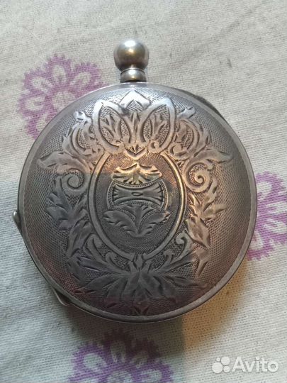 Часы серебро