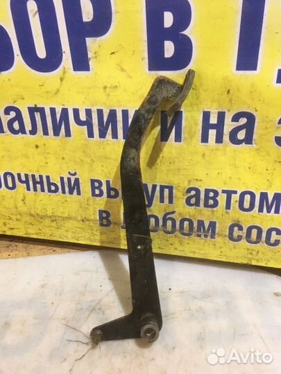 Педаль сцепления ваз (LADA) 2110