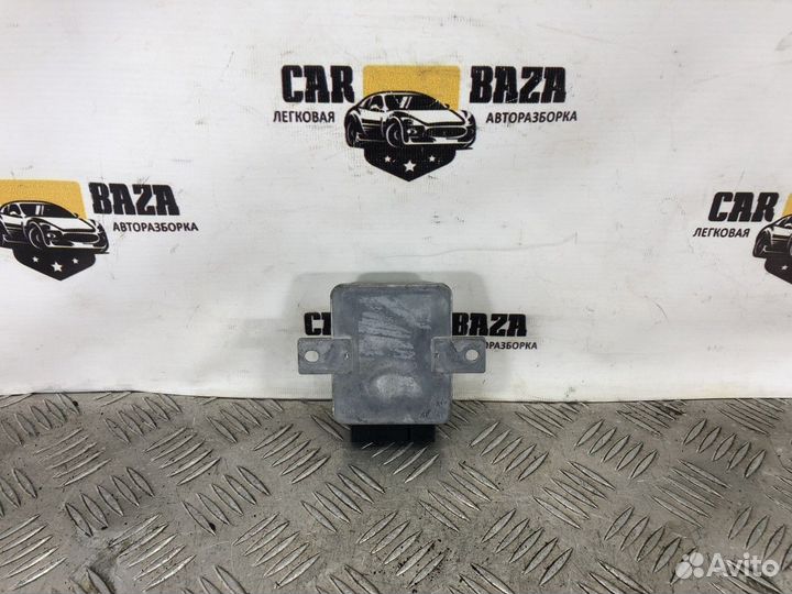 Блок управления топливным насосом Mazda 6