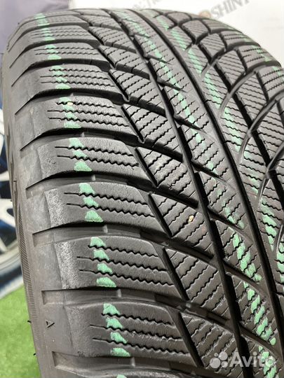 Bridgestone DriveGuard 205/55 R16 94V