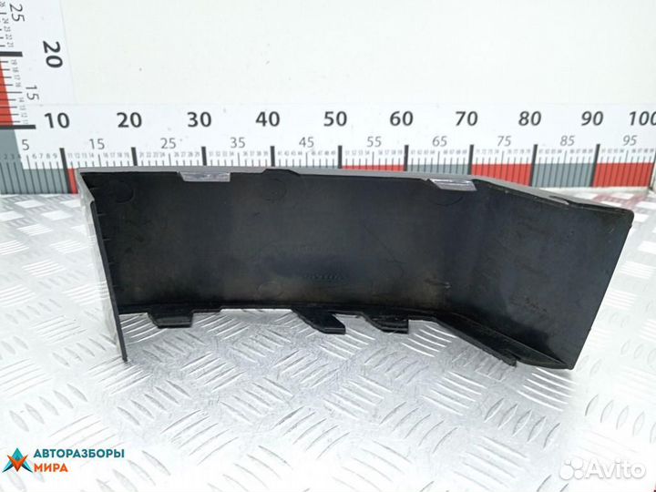 Ресничка (ус) правой фары Volvo XC90 2004