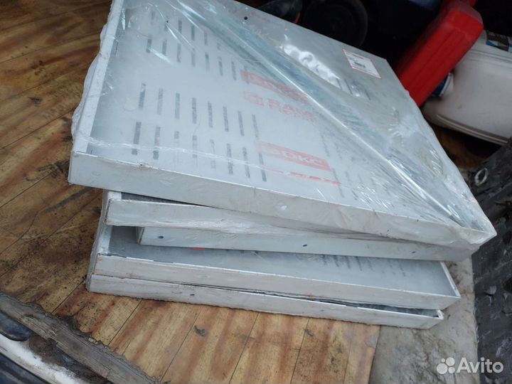 Полка выдвижная перфорированная DKC R5reit6880