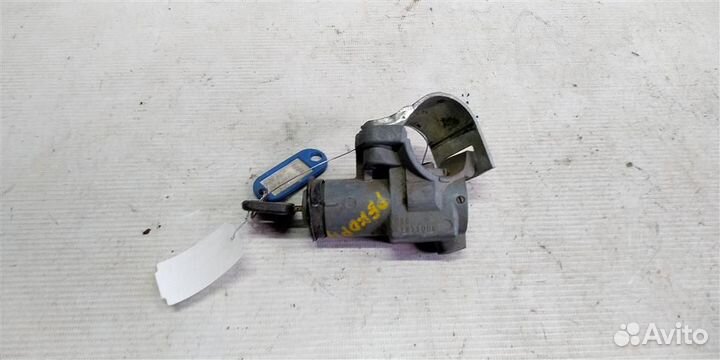 Замок зажигания Opel Rekord