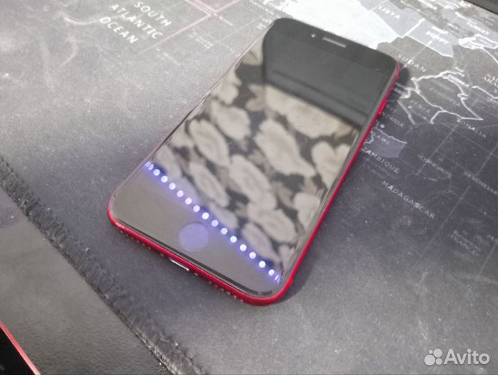 iPhone SE (2020), 64 ГБ