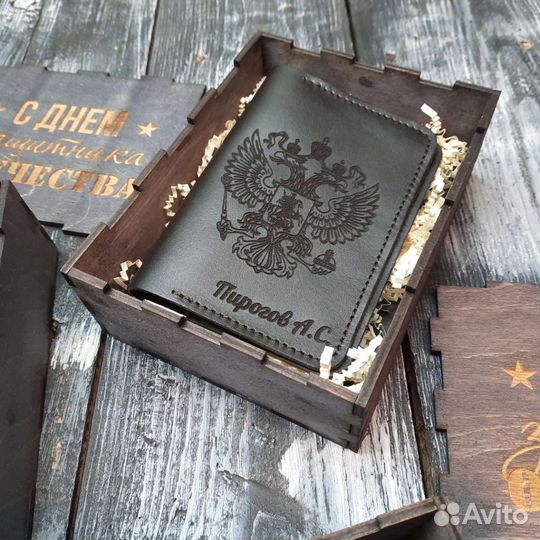 Обложка на паспорт кожаная