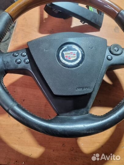 Руль Cadillac Cts