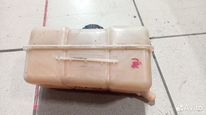 Расширительный бачок Приора