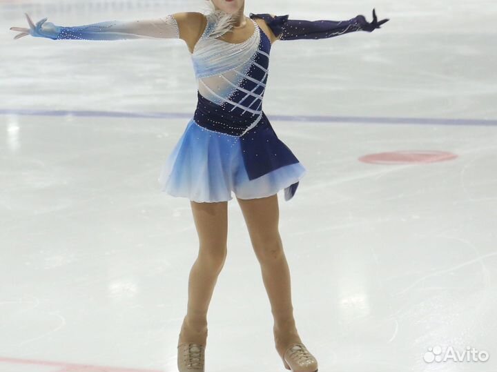 Костюм для фигурного катания 150