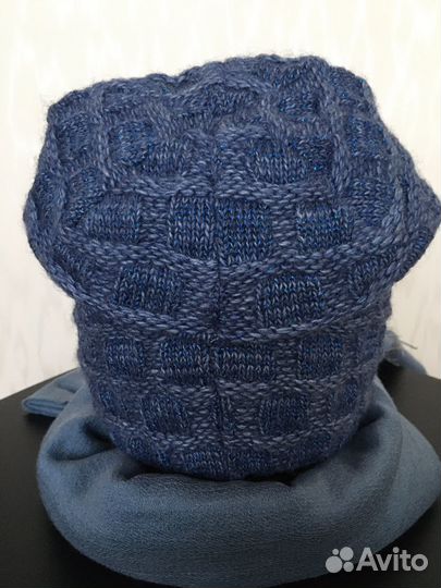 Шапка новая на флисе Berkle