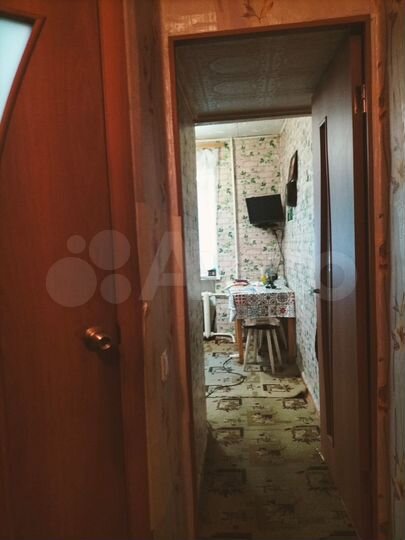 2-к. квартира, 43 м², 1/3 эт.