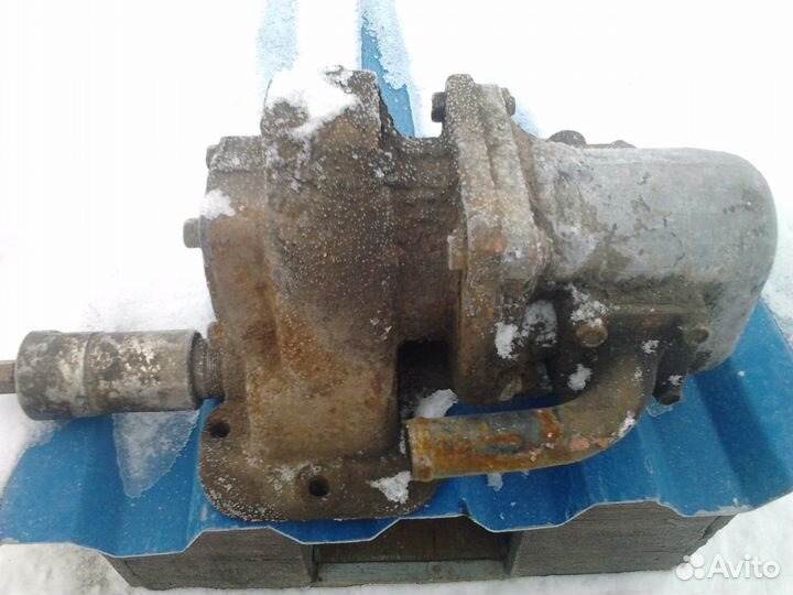 Ком на газон