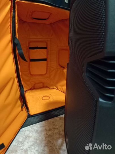 Активные колонки Беринжер