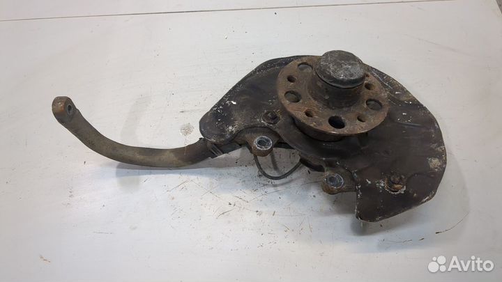 Ступица (кулак, цапфа) правая передняя Mercedes E W211