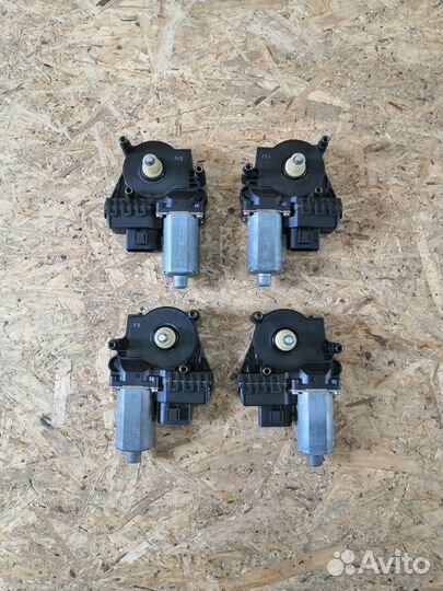 Моторчик стеклоподъемника Audi A6