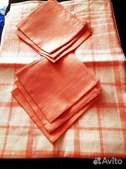 Скатерть льняная с салфетками времён СССР