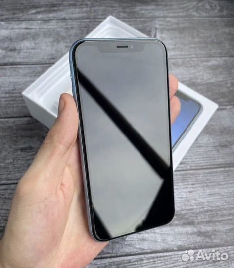 iPhone Xr, 64 ГБ