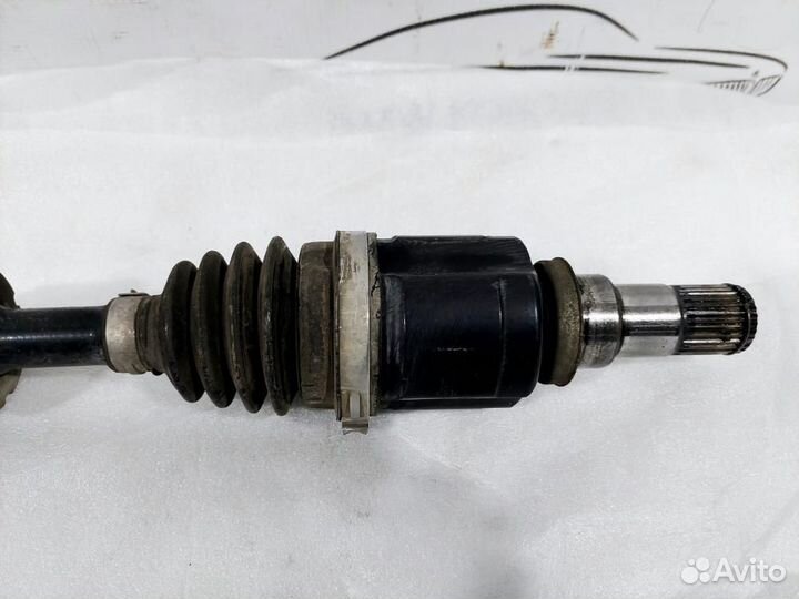 Привод передний левый 2013 Suzuki SX4