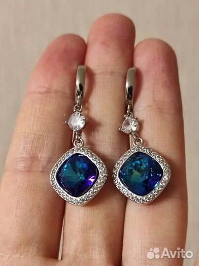 Необычные серьги Серебро с камнем-хамелеоном