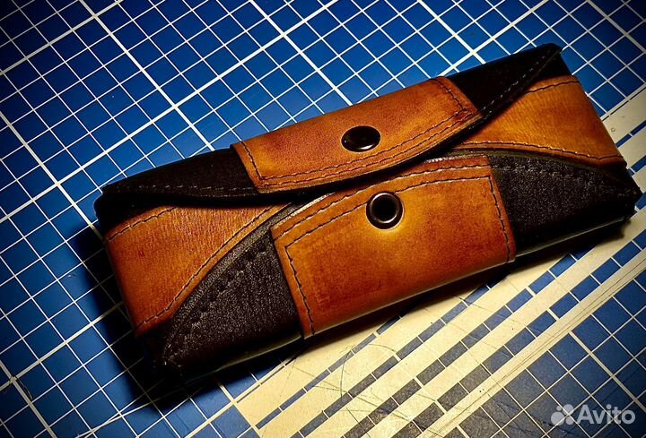 Очечница из натуральной кожи