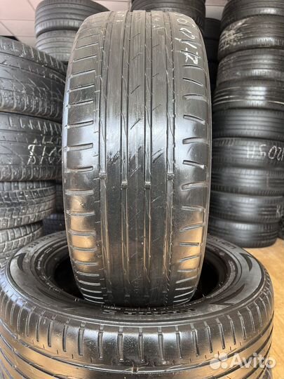 Nokian Tyres Hakka Z 225/60 R17