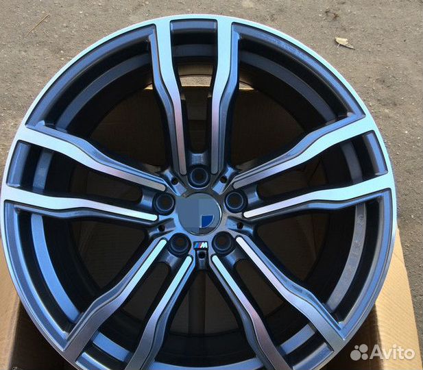 Диски R20 на BMW 612 М стиль