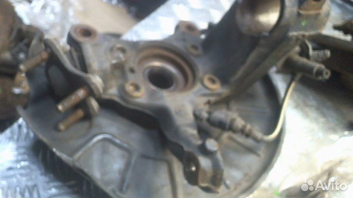 Ступица (кулак, цапфа) Volkswagen Jetta 6, 2016